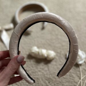 Bridal Accessories Set Lace Headband White Satin Bow Clips